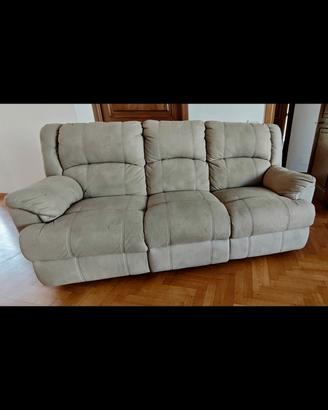 SET Poltrona + Divano 3 posti (Mondo convenienza)