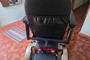 SCOOTER ELETTRICO PER DISABILI/ANZIANI ARDEA MOBIL