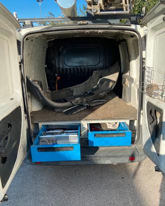 Scaffali per furgone DOBLÓ