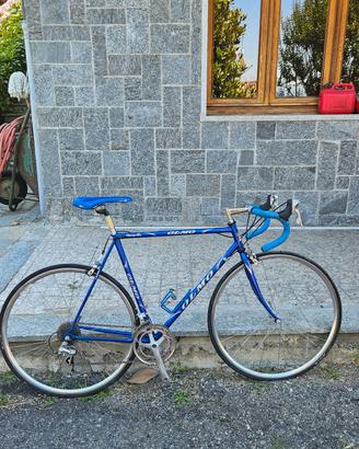 Bici da corsa Olmo