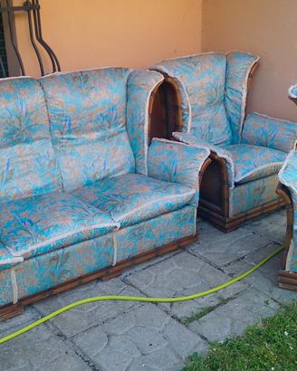 divano 3 posti con due poltrone in legno finto bam