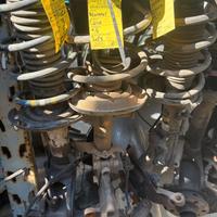 MONTANTE MOZZO ANTERIORE SINISTRO RENAULT CLIO 1.5