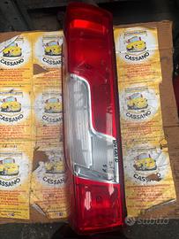 FARO POSTERIORE SINISTRO FIAT DUCATO ANNO:2016