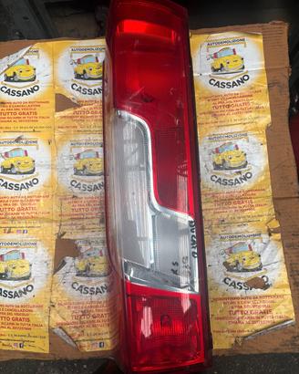 FARO POSTERIORE SINISTRO FIAT DUCATO ANNO:2016