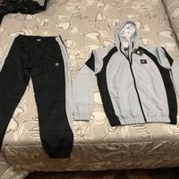 Tuta Nike Air taglia M mai indossata