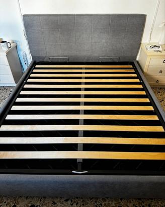 Letto matrimoniale con contenitore