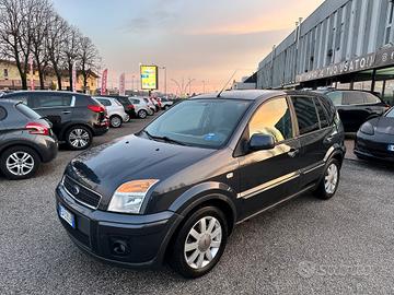 Ford Fusion UAV 1.4 16V 5p.