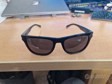 Occhiali d asole Polaroid