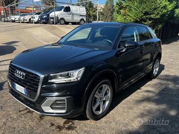 Audi Q2 30 TDI S tronic Business