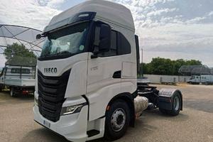 Stralis IVECO AS440S51T/P