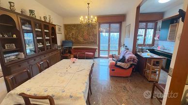 Appartamento di 97 m² con 3 locali e box auto a Sa