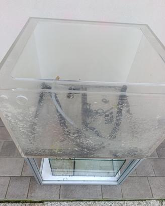 acquario in acrilico 