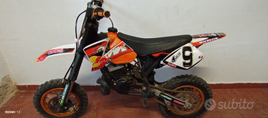 Pit bike