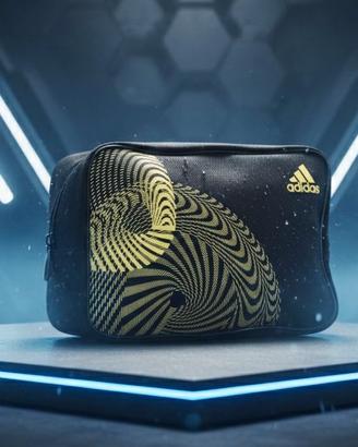 Beauty case Adidas. (Nuovo)