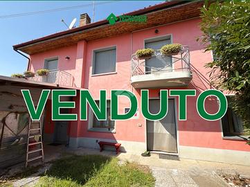 CASA SEMINDIPENDENTE A MAJANO