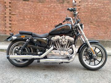 Harley Davidson sportster Low 883