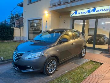 Lancia Ypsilon 1.3 MJT 16V 95 CV 5 porte S&S Gold