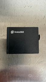 Batteria insta 360 + box caricatore per 3 batterie