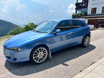 Alfa Romeo 147q2
