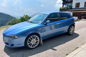Alfa Romeo 147q2
