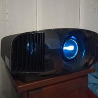 Proiettore Sony 4K nativo