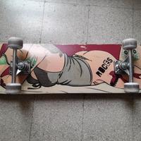 Skateboard ROCES con fantasia erotica