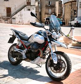 Moto Guzzi V85 TT