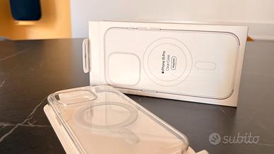 Cover iPhone 15 Pro Apple Clear Case con MagSafe