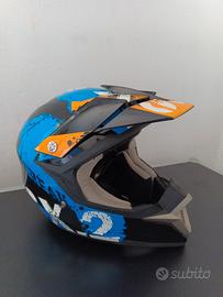 Shark Casco S