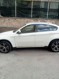 Bmw x6 2011 cilindrata 3000