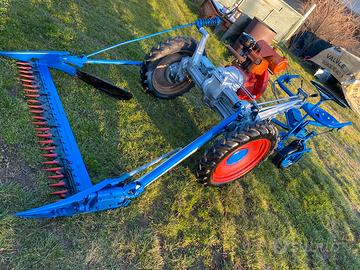 Falciatrice 15 cv con seggiolino