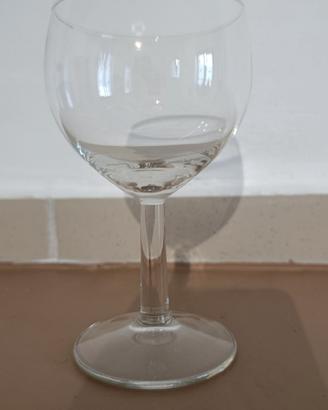 Calici in vetro da vino