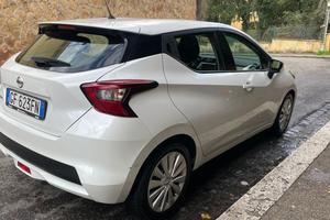 Nissan micra 1.0 acenta