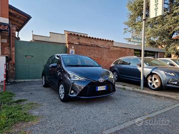 Toyota Yaris Hybrid 1.5 73CV AUTOMATICA, Bluetooth