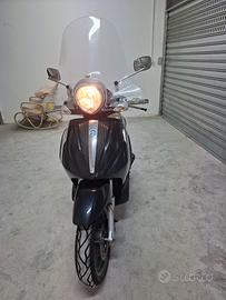 Beverly Tourer 250i