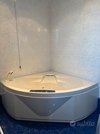 Vasca Idromassaggio angolare ALBATROS