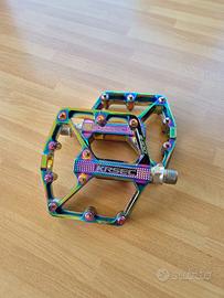 Pedali flat MTB alluminio Oil Slick / Arcobaleno