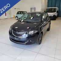 Lancia Ypsilon My24 1.0 Firefly 70 CvStart&Stop Hy