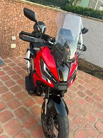 HONDA X-ADV 750 special edition anno 2024