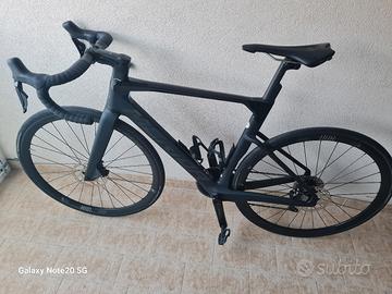 Bici da corsa MERIDA REACTO 6000, 04/2025