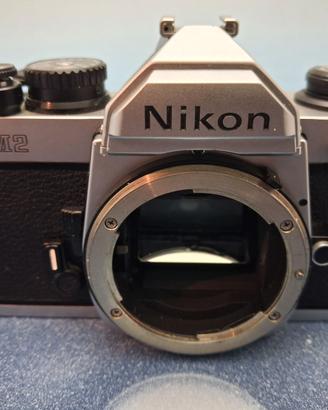 Macchina fotografica Nikon FM2