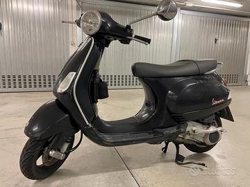 Piaggio Vespa 150 LX - 2006