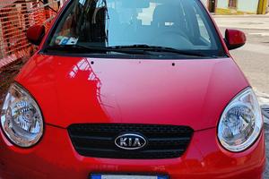 Kia picanto 1000 befuel rossa