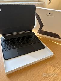 IPAD MAGIC KEYBOARD 2023