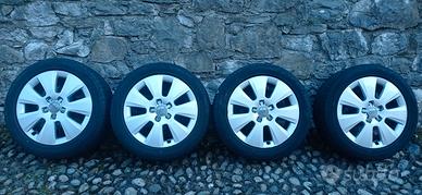 Cerchi in lega Audi A4 gommati