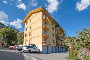 Appartamento quadrilocale con ascensore ad aosta i