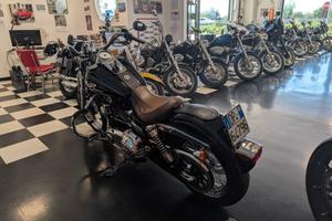 Harley-Davidson Dyna Super Glide Custom