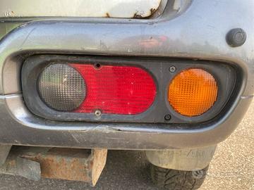 FANALINO POST. DESTRO TERRANO II R20 2001