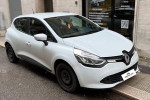 Renault Clio 1.2 75CV con impianto GPL