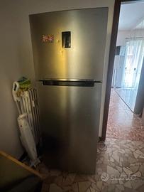 Frigorifero + freezer praticamente nuovo